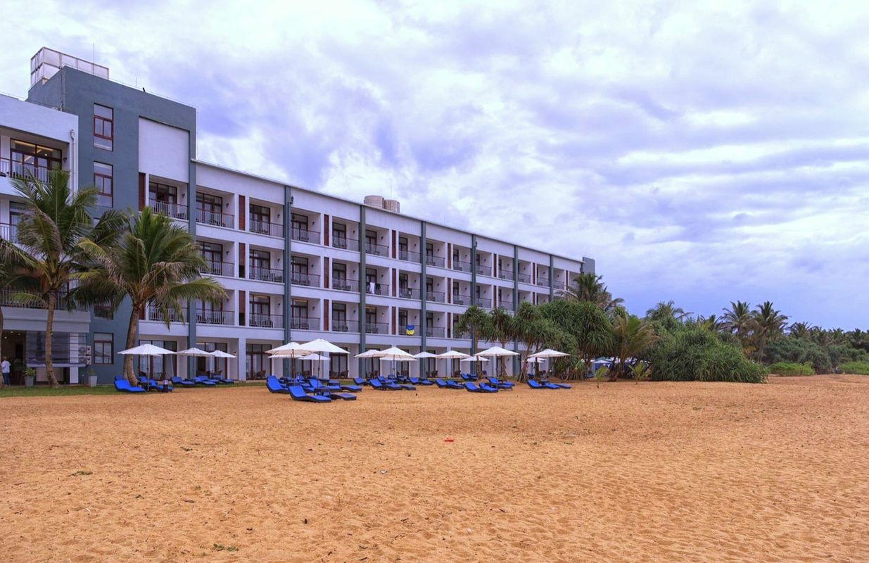 Jie Jie Beach Hotel фото 1