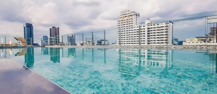 Фото отеля Pannarai Hotel Bangkok