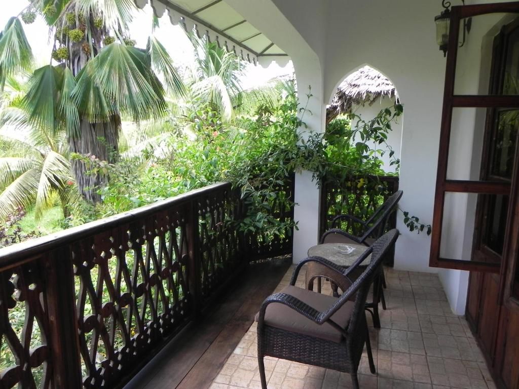 Langi Langi Beach Bungalows фото 37