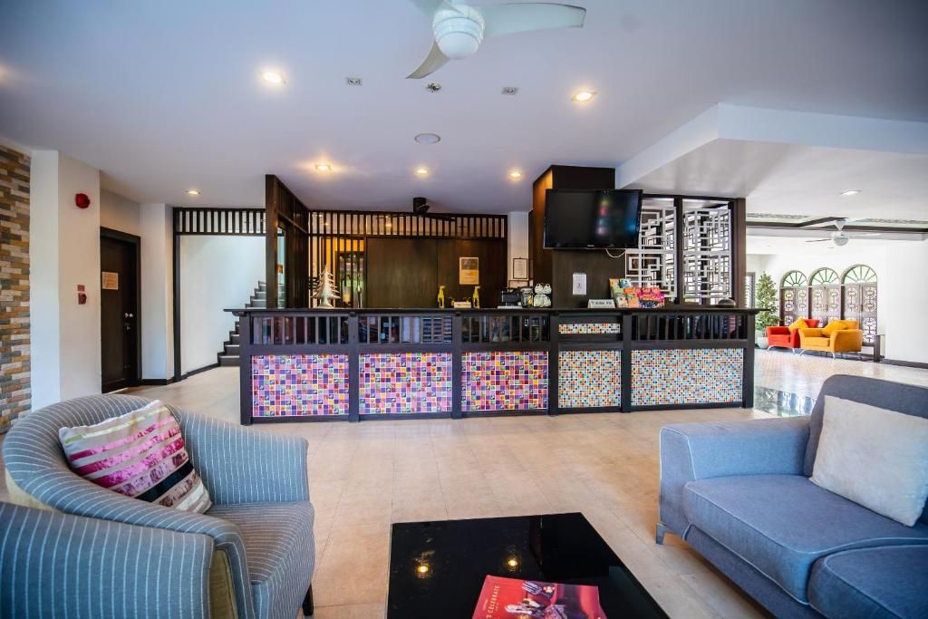Ratana Hotel Chalong фото 14