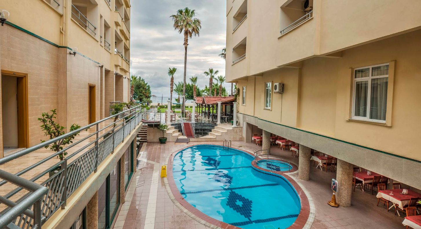 Dragos Beach Hotel фото 0