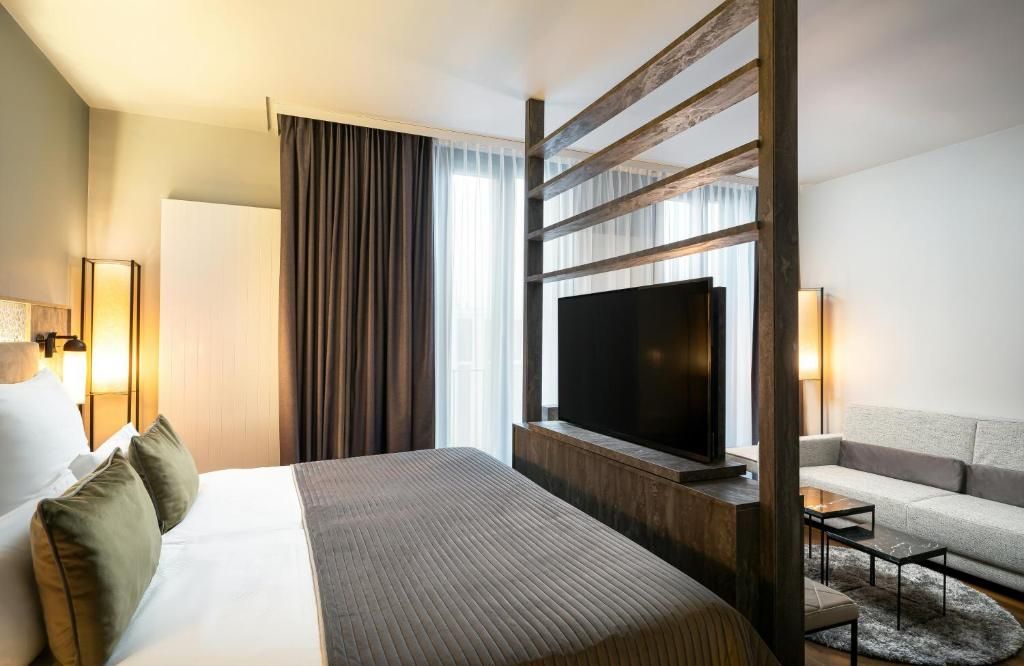 Leonardo Royal Hotel Munich фото 48