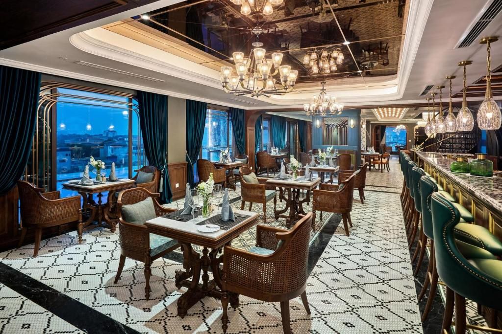 Peridot Grand Luxury Boutique фото 9