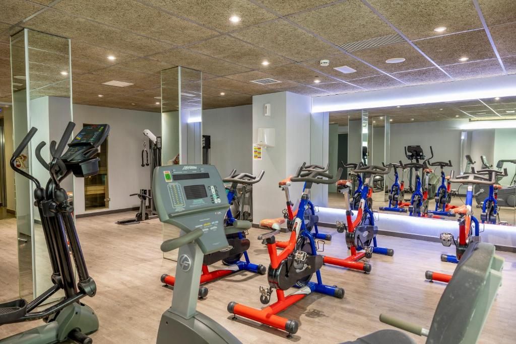 Flash Hotel Benidorm - Adults Only фото 12