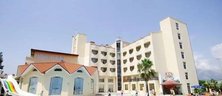 Фото отеля Larissa Inn
