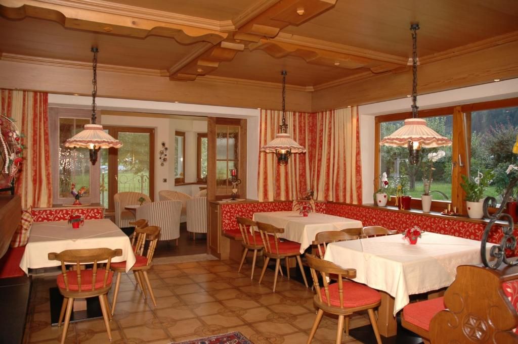 Hotel Garni Almhof фото 0