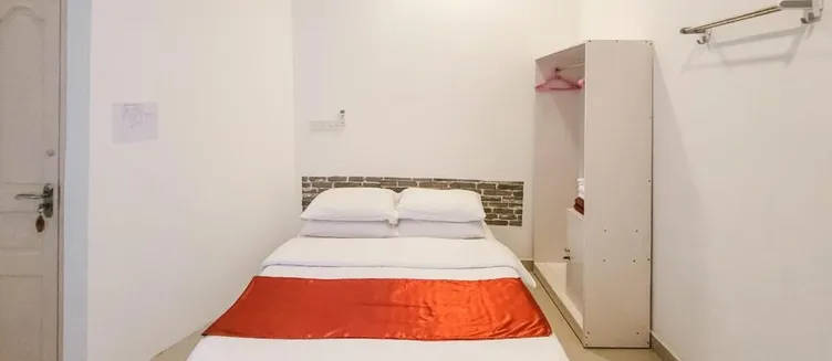 Фото отеля Alesara Guest House