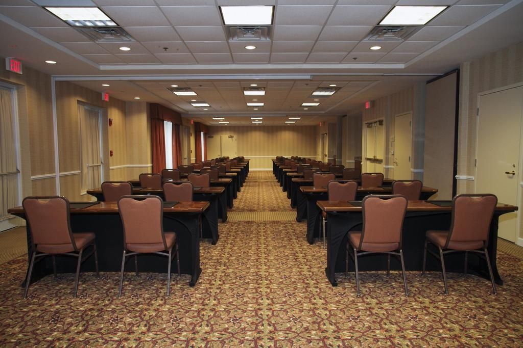 Hilton Garden Inn Chicago/Oakbrook Terrace фото 14