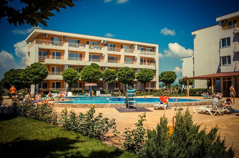 Nessebar Fort Club Apartments фото 2