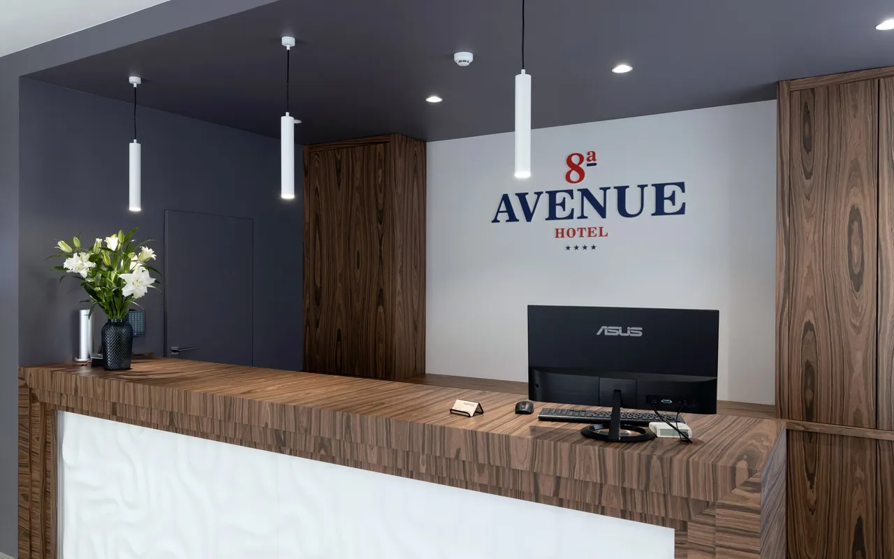 8 Avenue фото 40