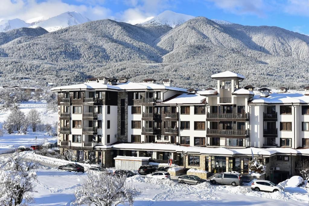 St George Ski & Holiday - Half Board & All Inclusive фото 0