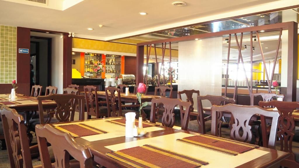 City Beach Resort HuaHin фото 4