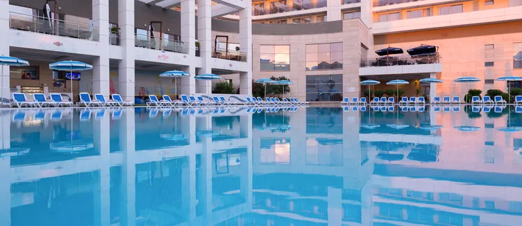 Фото отеля Mantera Resort & Congress