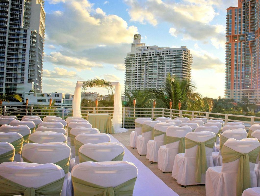 Hilton Bentley Miami South Beach Hotel фото 36
