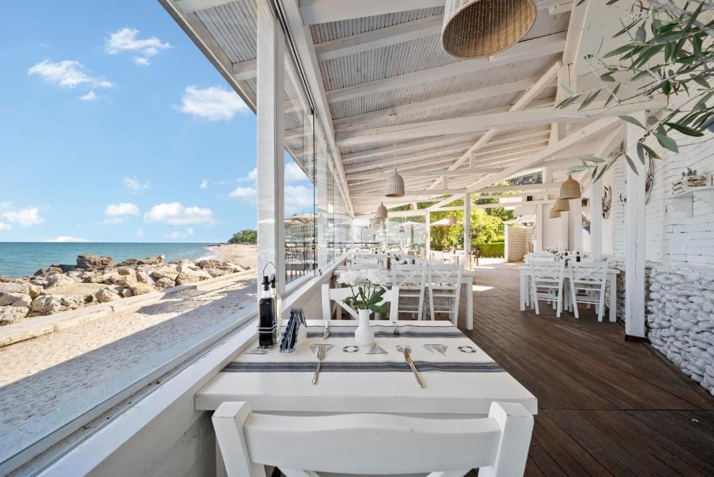 Riviera Beach фото 13