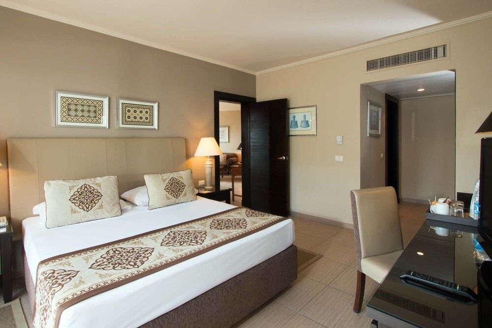 Jaz Fanara Resort & Residence фото 81