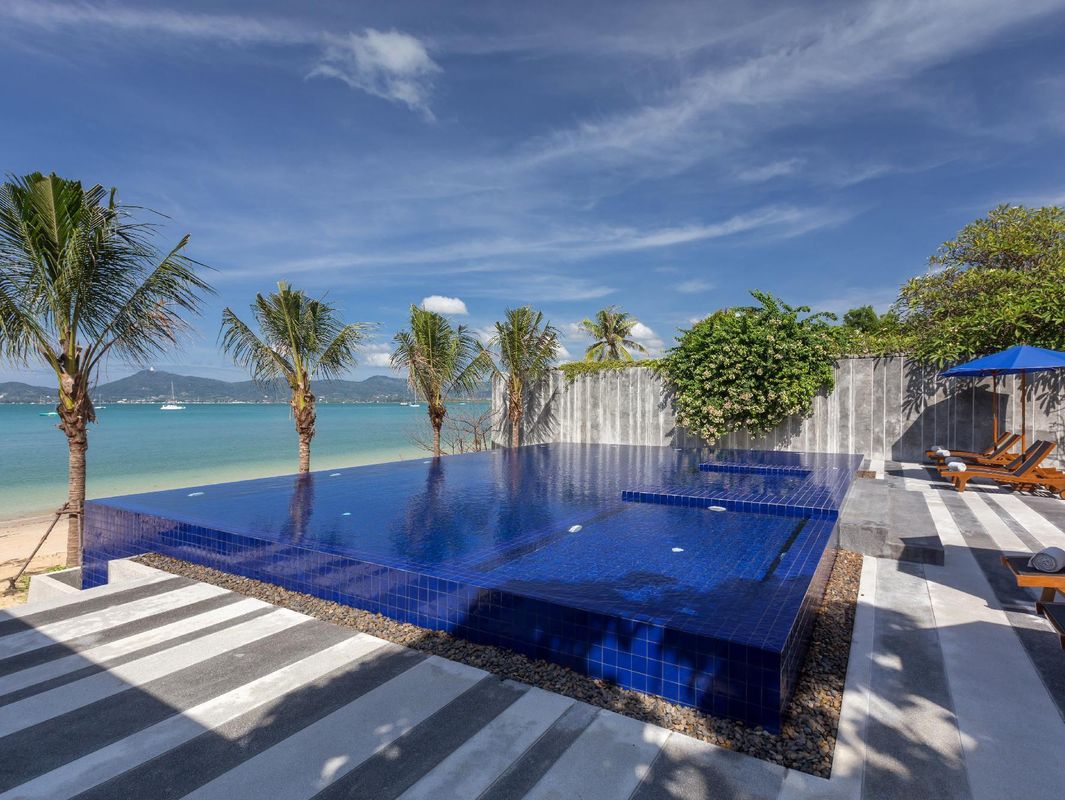 X10 Seaview Suites фото 12