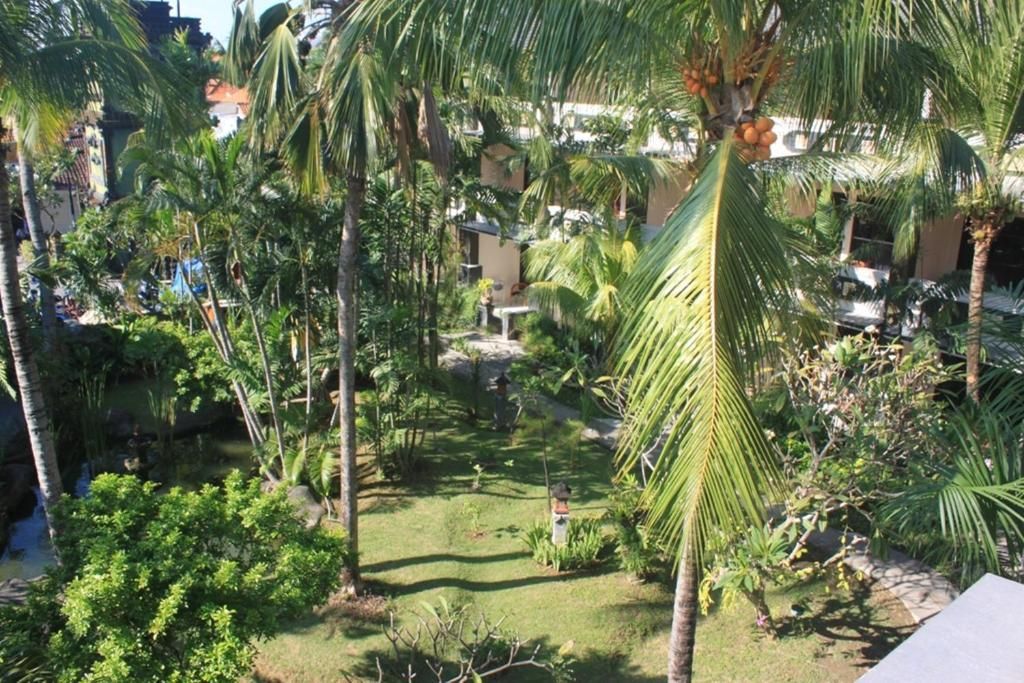 Bakung Beach Resort фото 54