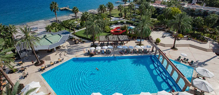 Фото отеля Kilikya Resort Camyuva