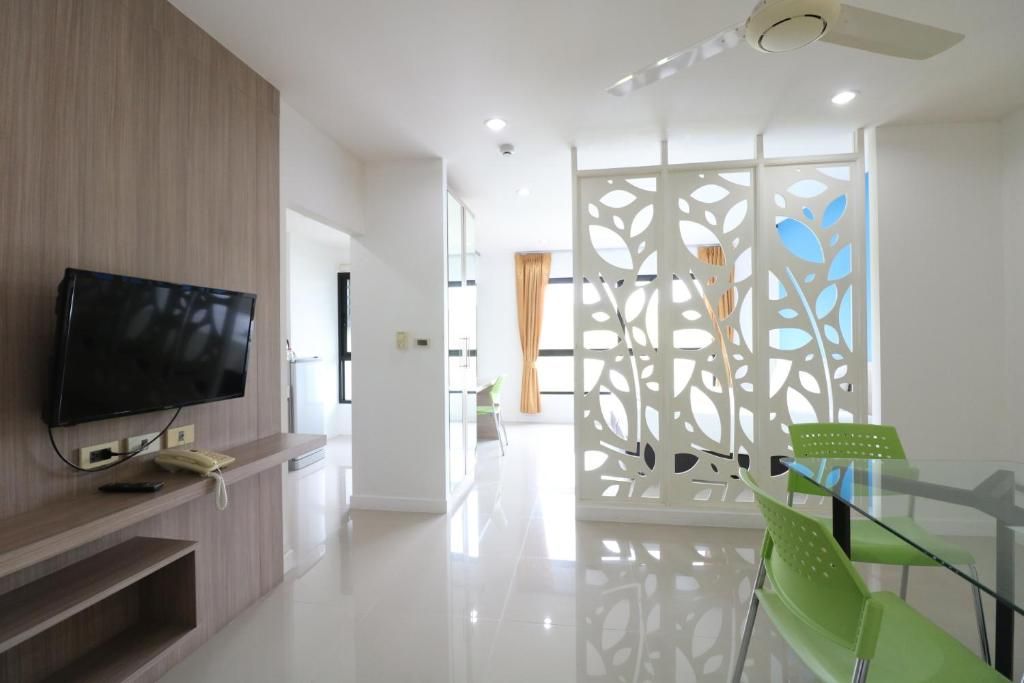 S4 Naiyang Beach Phuket фото 41