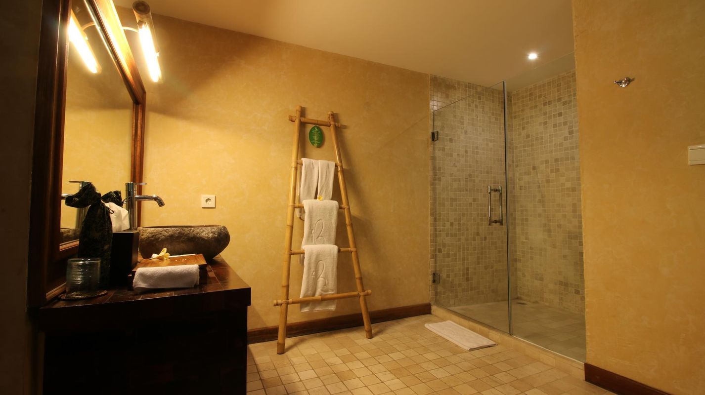 Kupu Kupu Barong Villas & Tree Spa by L'Occitane фото 93