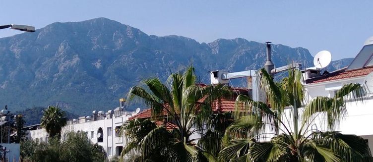 Фото отеля Dinara Hotel