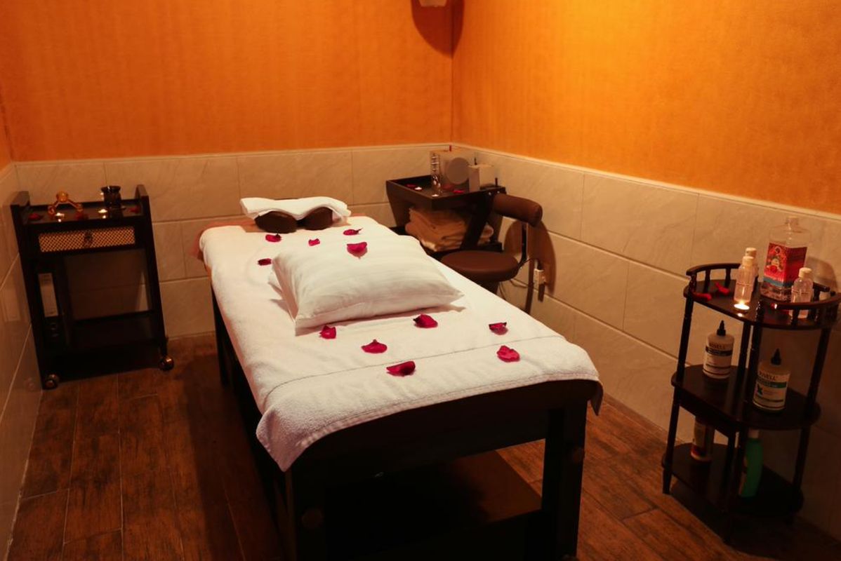 Royal Grand Suite Hotel фото 11
