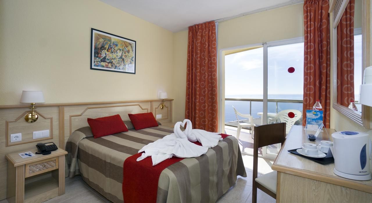 Marconfort Beach Club фото 42