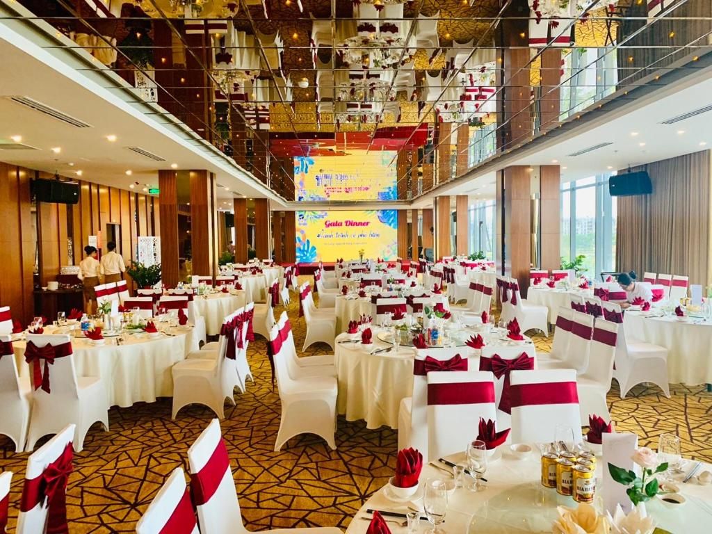 Central Luxury Ha Long Hotel фото 24