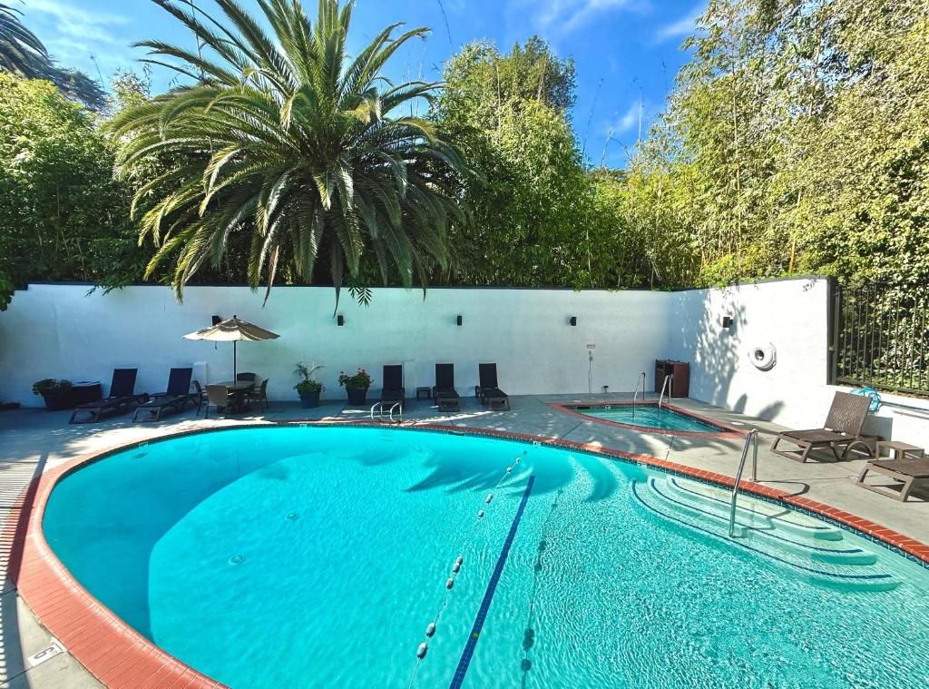 Best Western Hollywood Plaza Inn - Hollywood Walk of Fame Hotel - LA фото 54