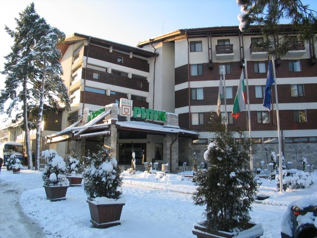 Hotel Pirin фото 0