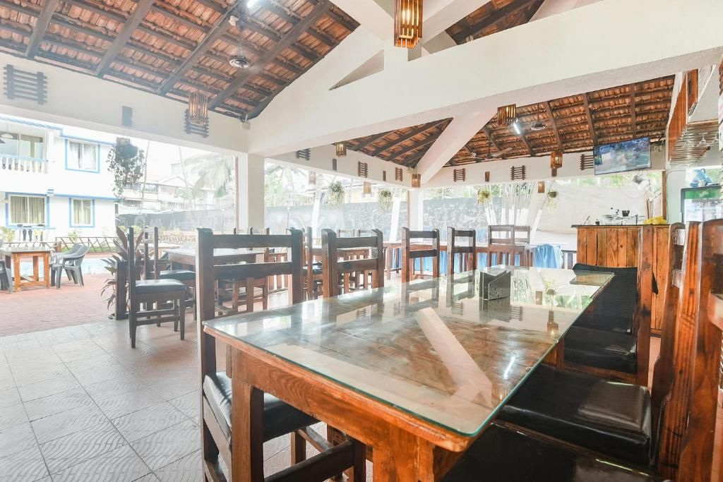 FabHotel Grand Royal Palms фото 27