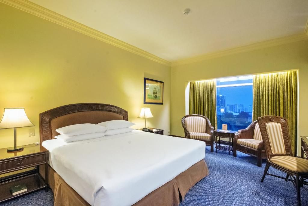 Waterfront Cebu City Hotel & Casino - Multiple Use Hotel фото 43