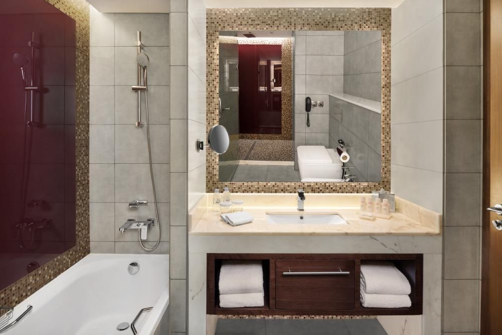 Radisson Blu Hotel Dubai Waterfront фото 29