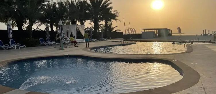 Фото отеля Апарт-отель Al Hamra Palace At Golf&Sea