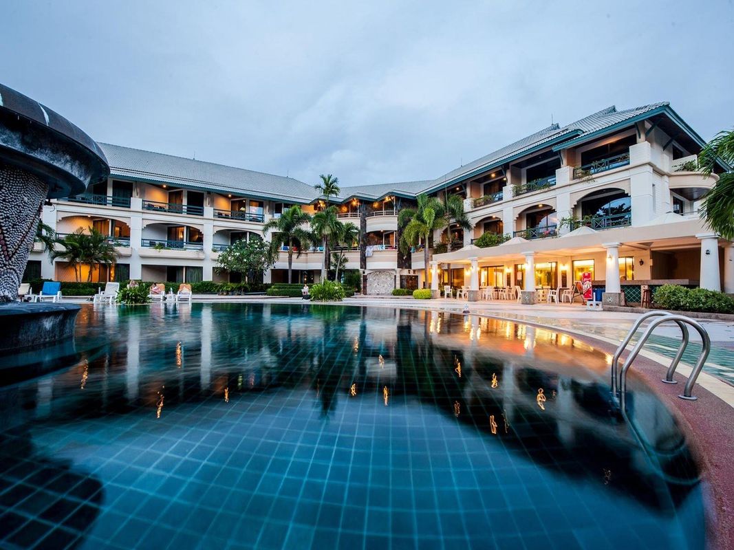 Phi Phi Island Cabana Hotel фото 23