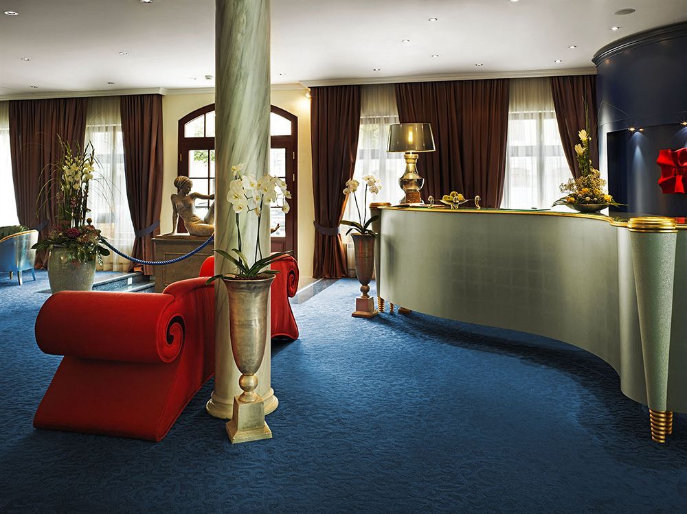 Relais & Châteaux Bülow Palais фото 21