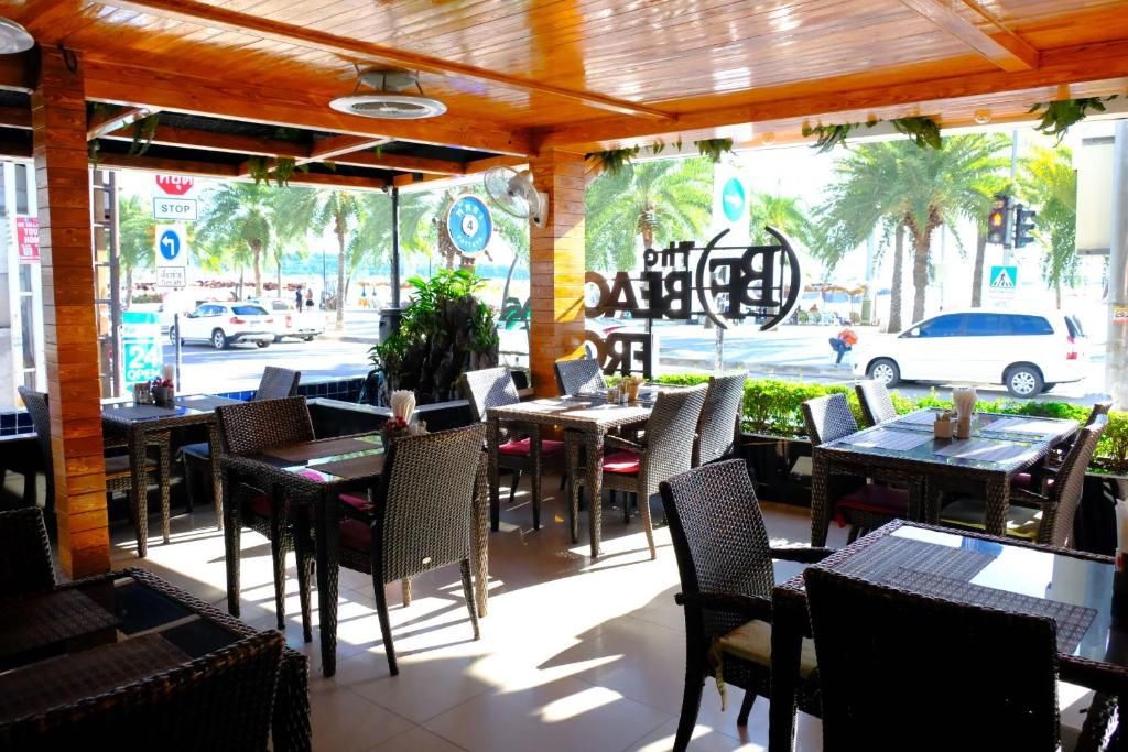 The Beach Front Resort фото 65