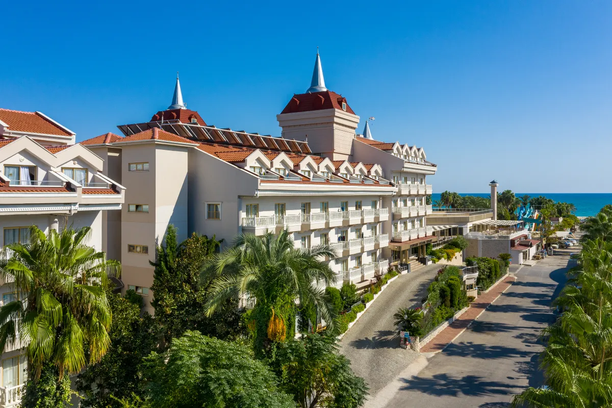Aydinbey Famous Resort фото 32