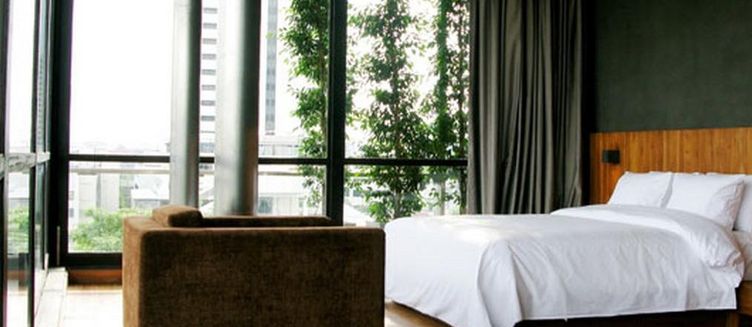 Фото отеля LUXX Langsuan Hotel