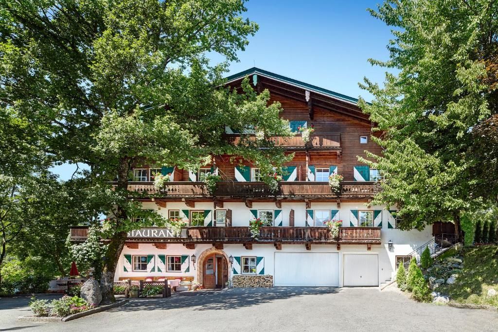 Landsitz Römerhof - Hotel Apartments фото 25