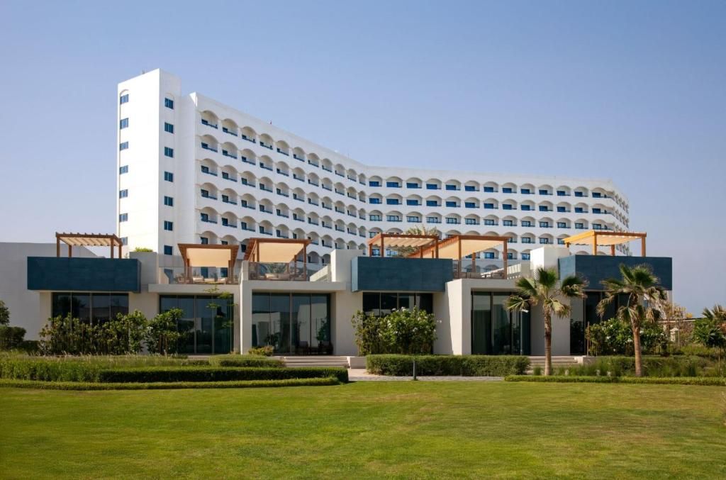 Dusit Ajman Resort & Villas фото 153