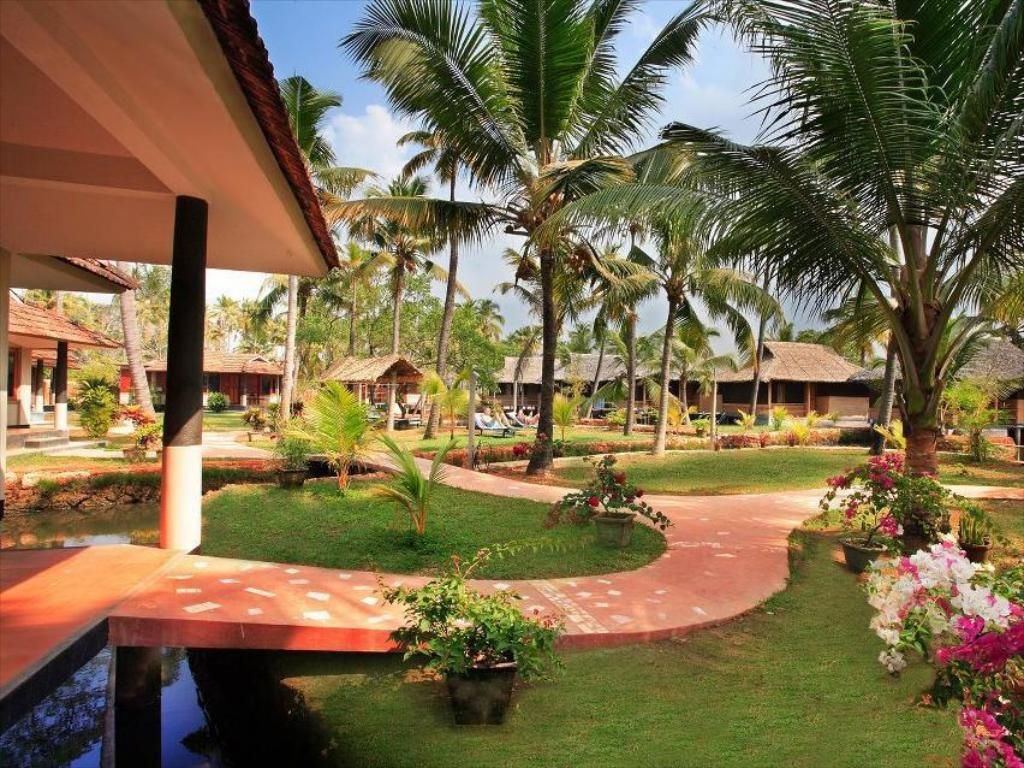 Cherai Beach Resort фото 25