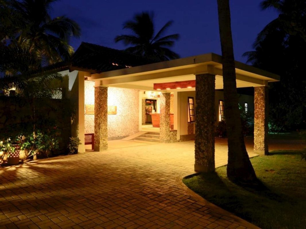 Cocotinos Sekotong, a Boutique Beach Resort & Spa фото 21