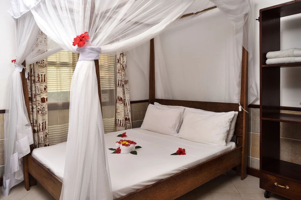 Mnarani Beach Cottages фото 4
