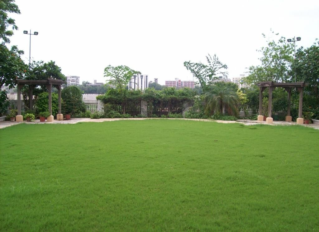 Sarovar Portico Ahmedabad фото 14