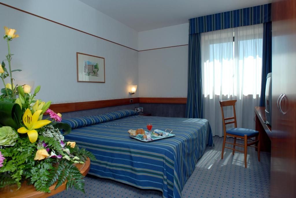 Meditur Hotel Cagliari Santa Maria фото 36