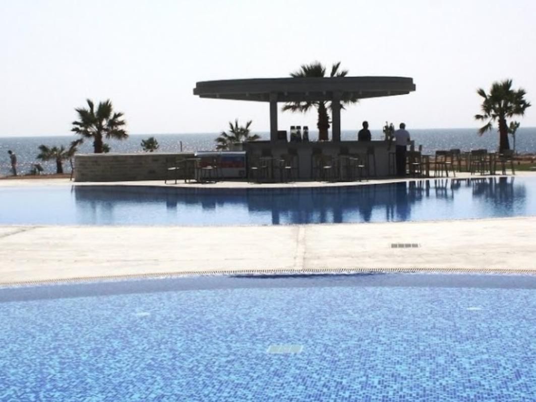 Amphora Hotel & Suites фото 3