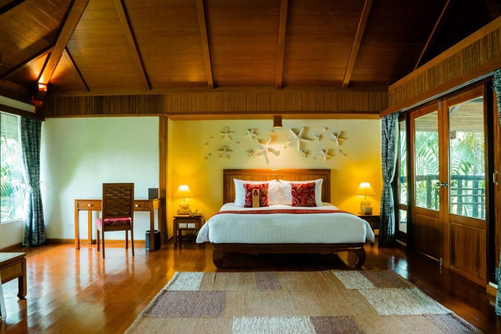 Centara Koh Chang Tropicana  Resort фото 102