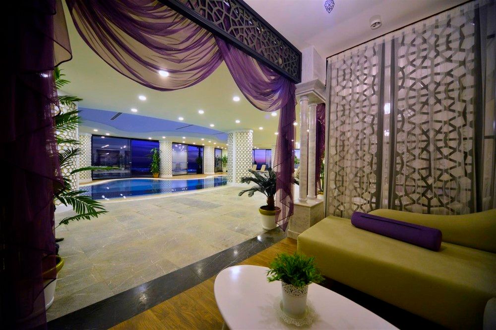 Elite Luxury Suite & Spa фото 56
